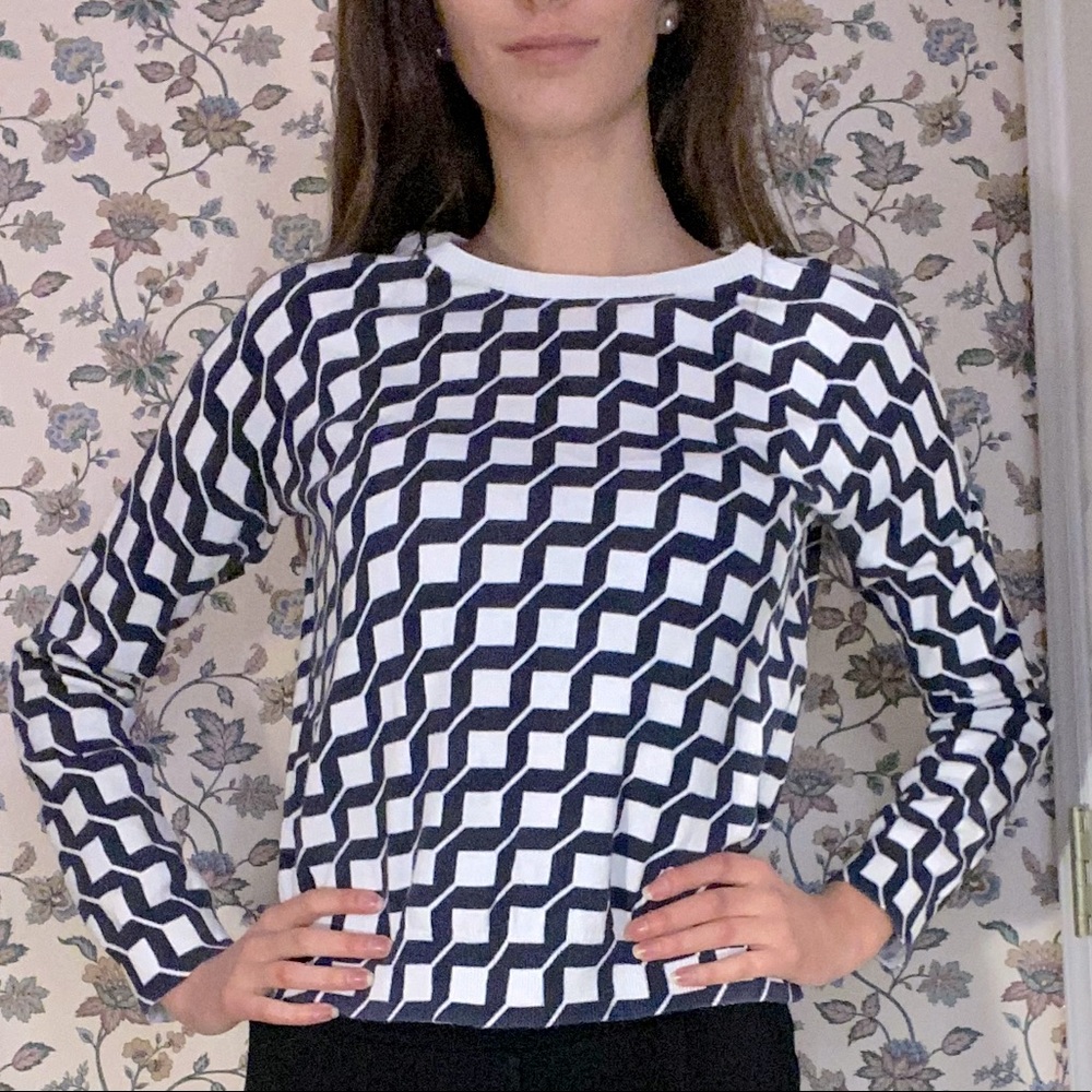 White & Navy Grid Pattern Sweater